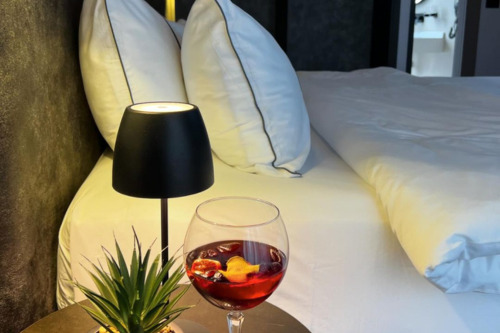 Scopri il comfort di un hotel 4 stelle nel centro di Tirana